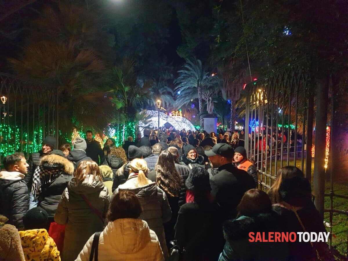 Luci d’Artista Salerno 2024 weekend dell’Immacolata sold out